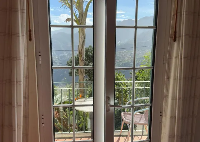 Refugio Camelias Летний дом Сантана